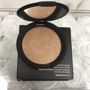 NEW BECCA shimmering Skin Perfector pressed